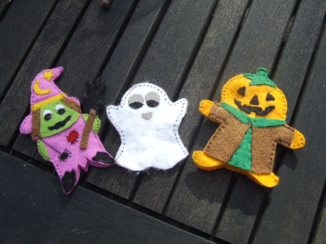 Personnages d'Halloween, marionnettes en feutre, ensemble de jeux de  marionnettes d'Halloween - tailles adultes, enfants et marionnettes à  doigts 